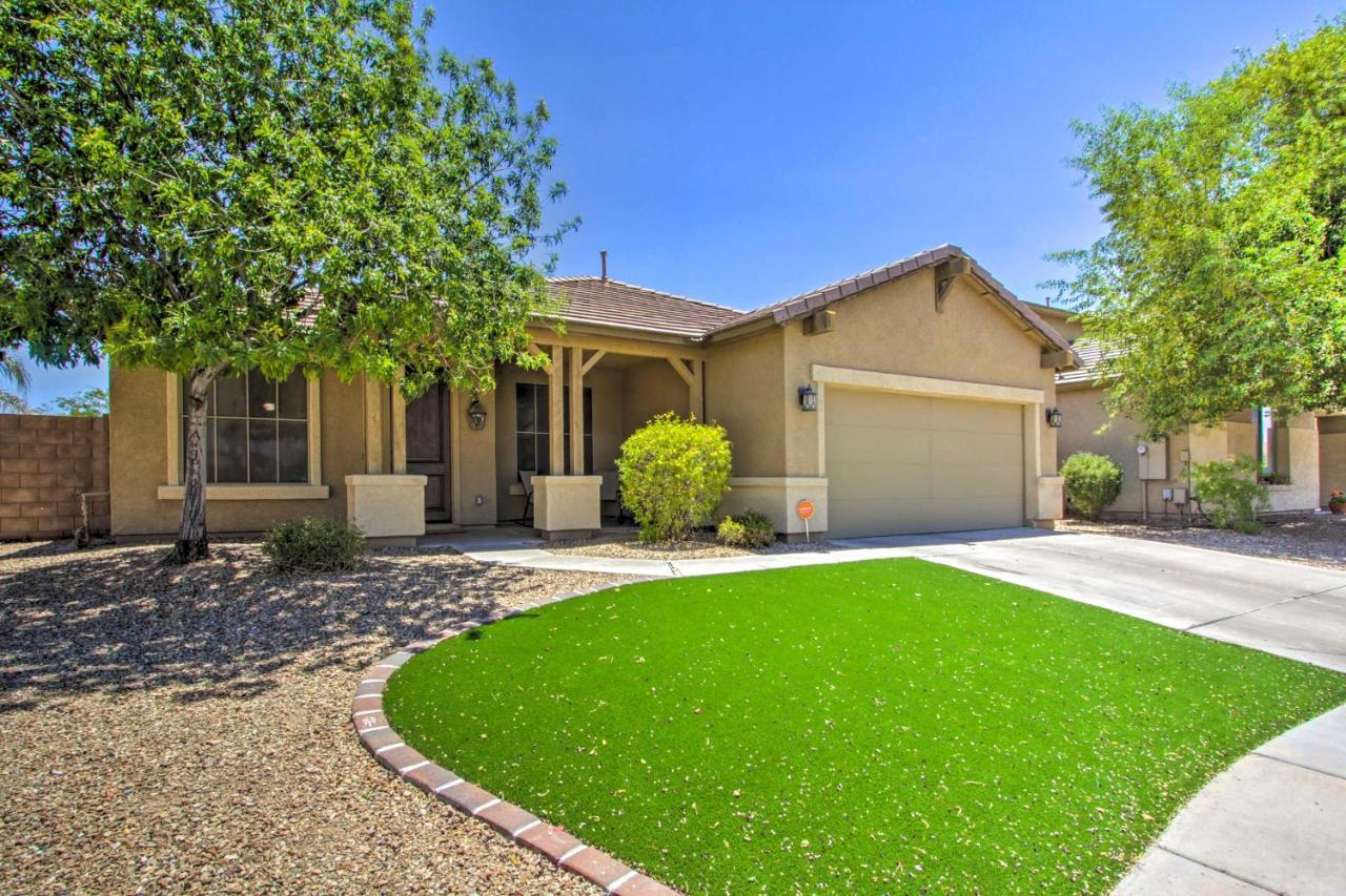 Family-Friendly Goodyear Home With Private Pool Exteriör bild